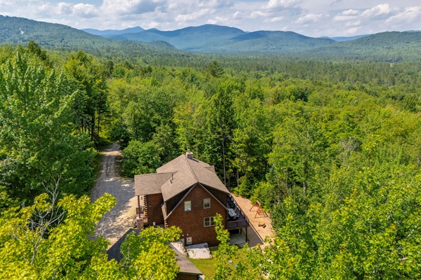 See it all from above—stunning views, peaceful surroundings, and wide-open space.