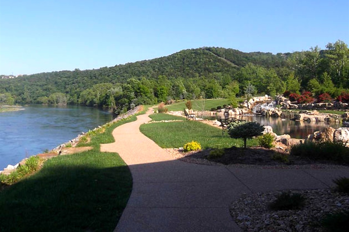 Walking trails along the lake