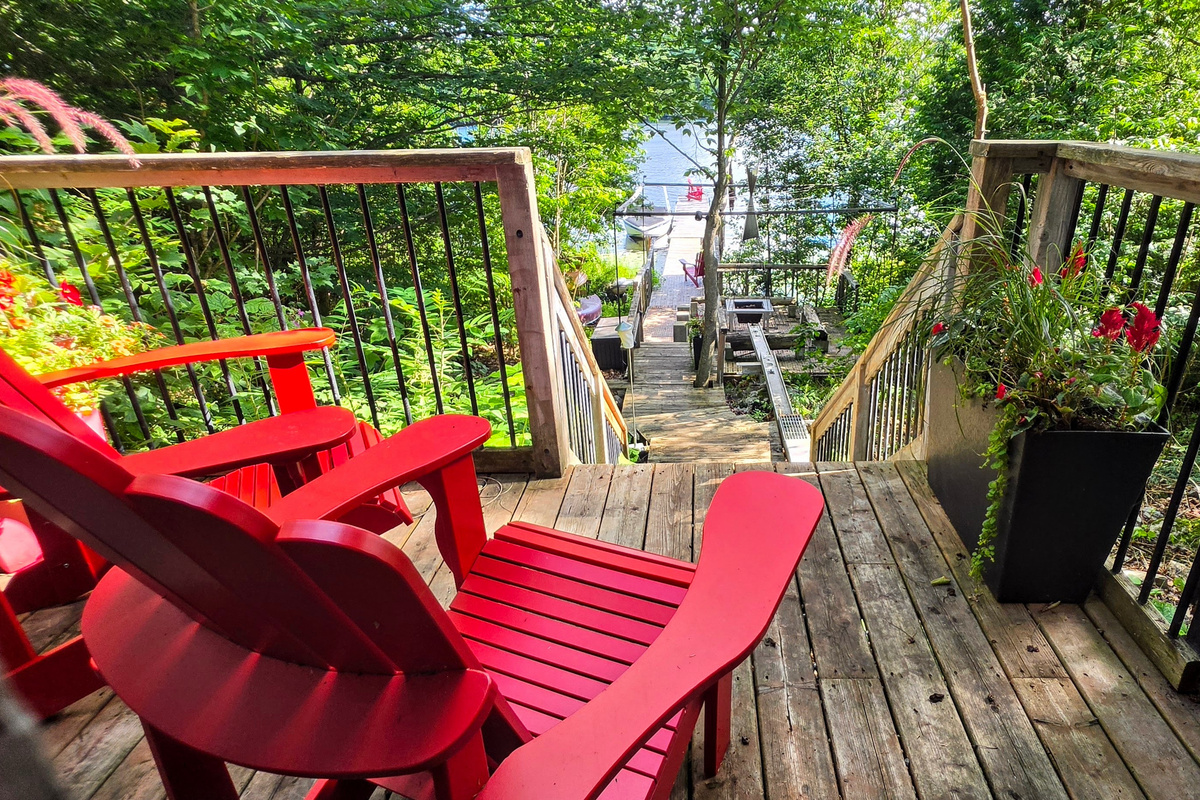 Delightful seating with view of dock and lakeside