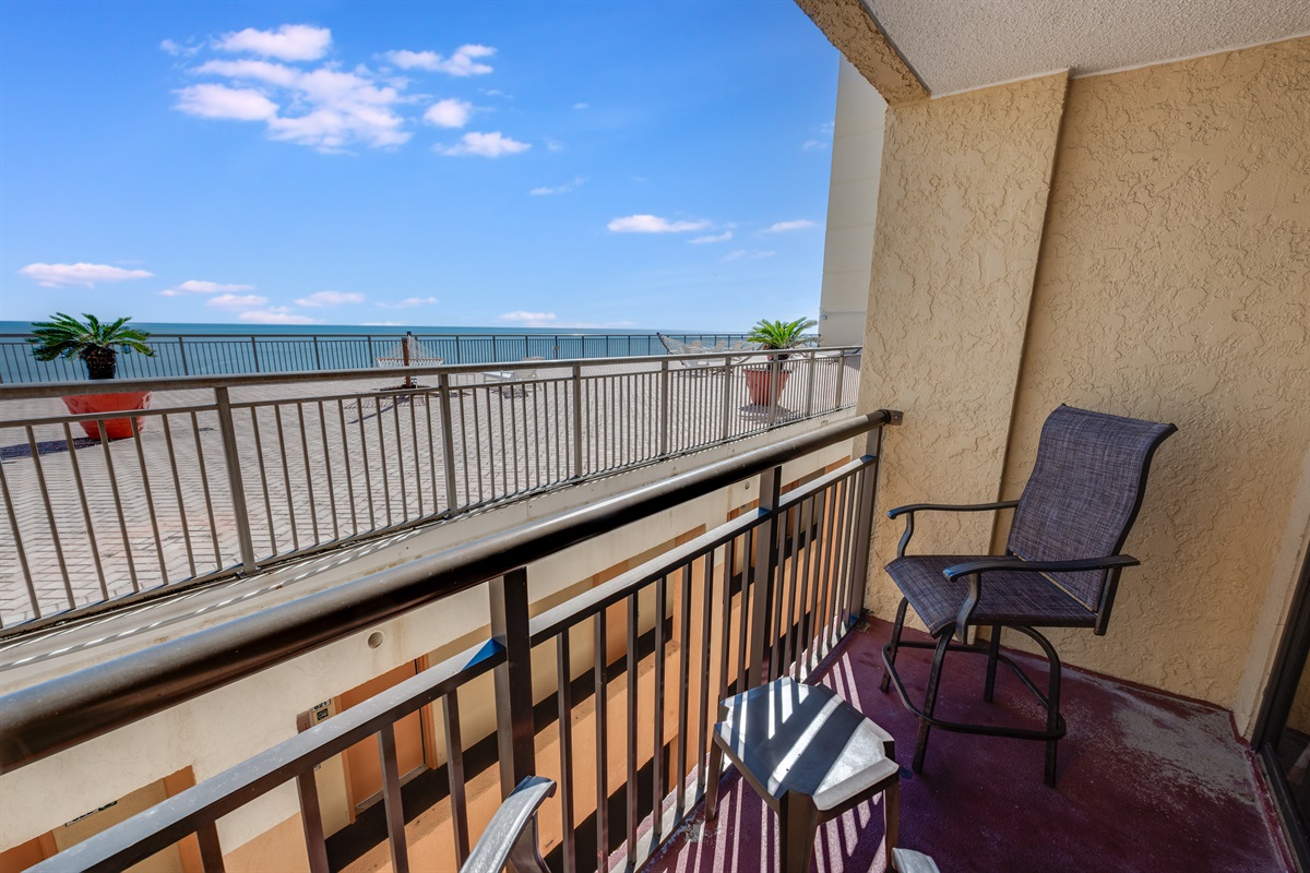 Balcony with Amazing Views