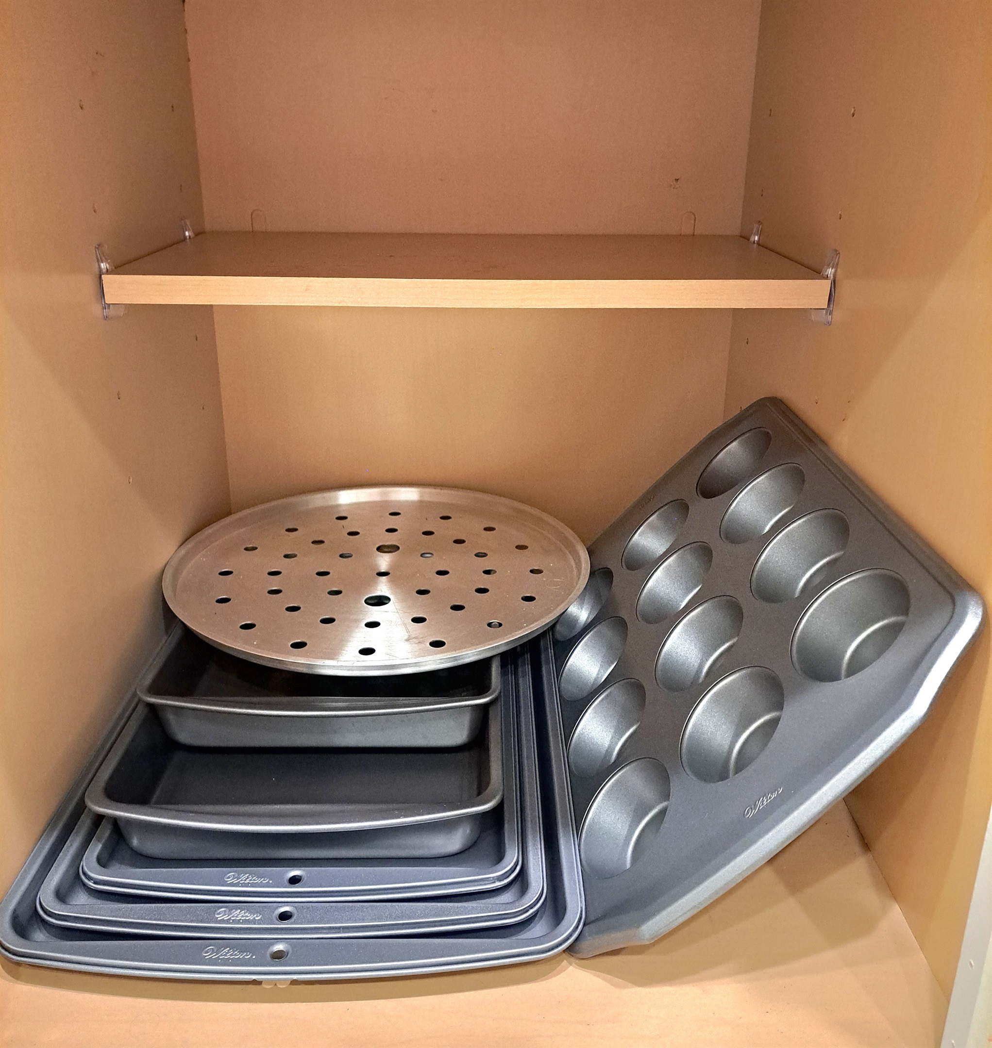 Baking sheets, muffin tins, cake pans