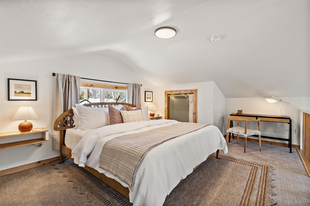 Dedicated workspace in loft area