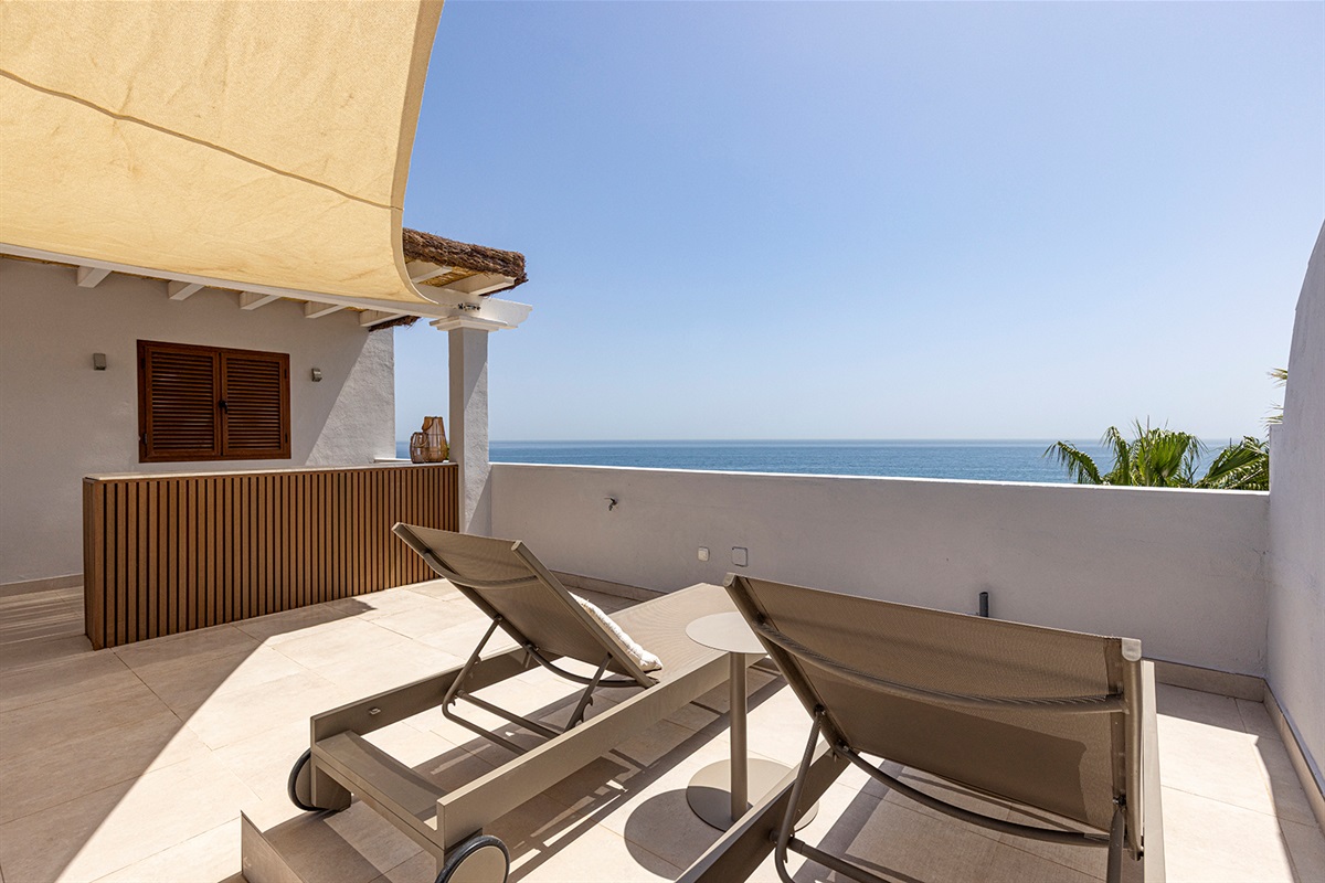 Roof terrace