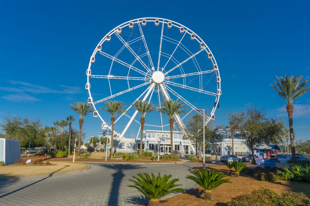 Sky Wheel at Pier Park