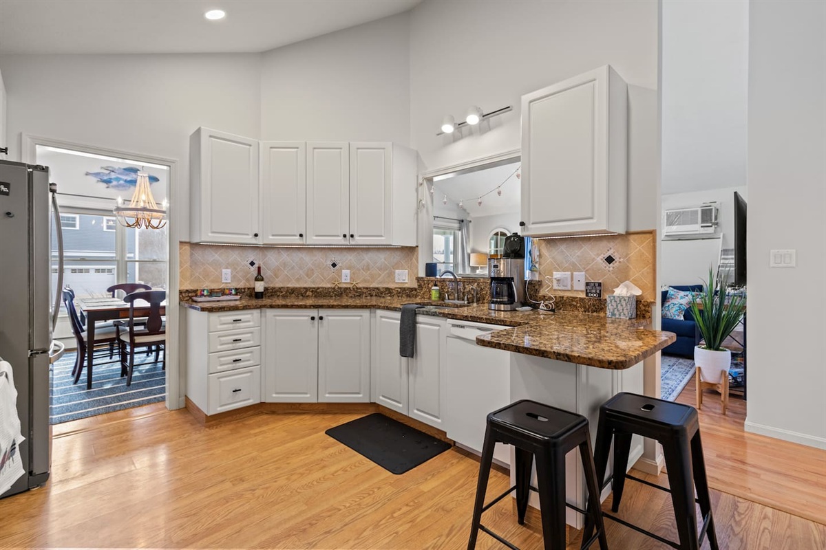 Barstool seating as well!