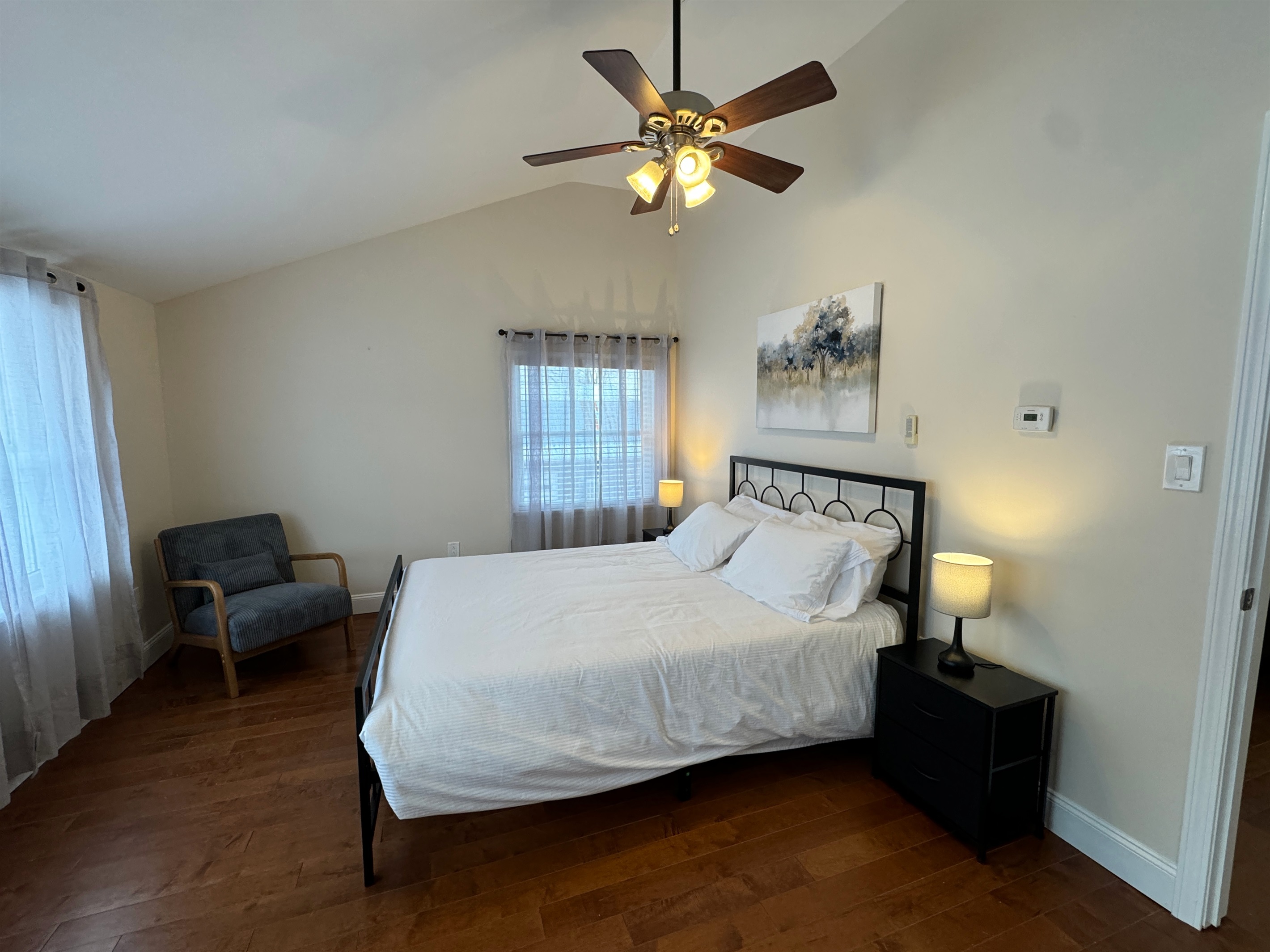 Queen bedroom #2 with ensuite bath