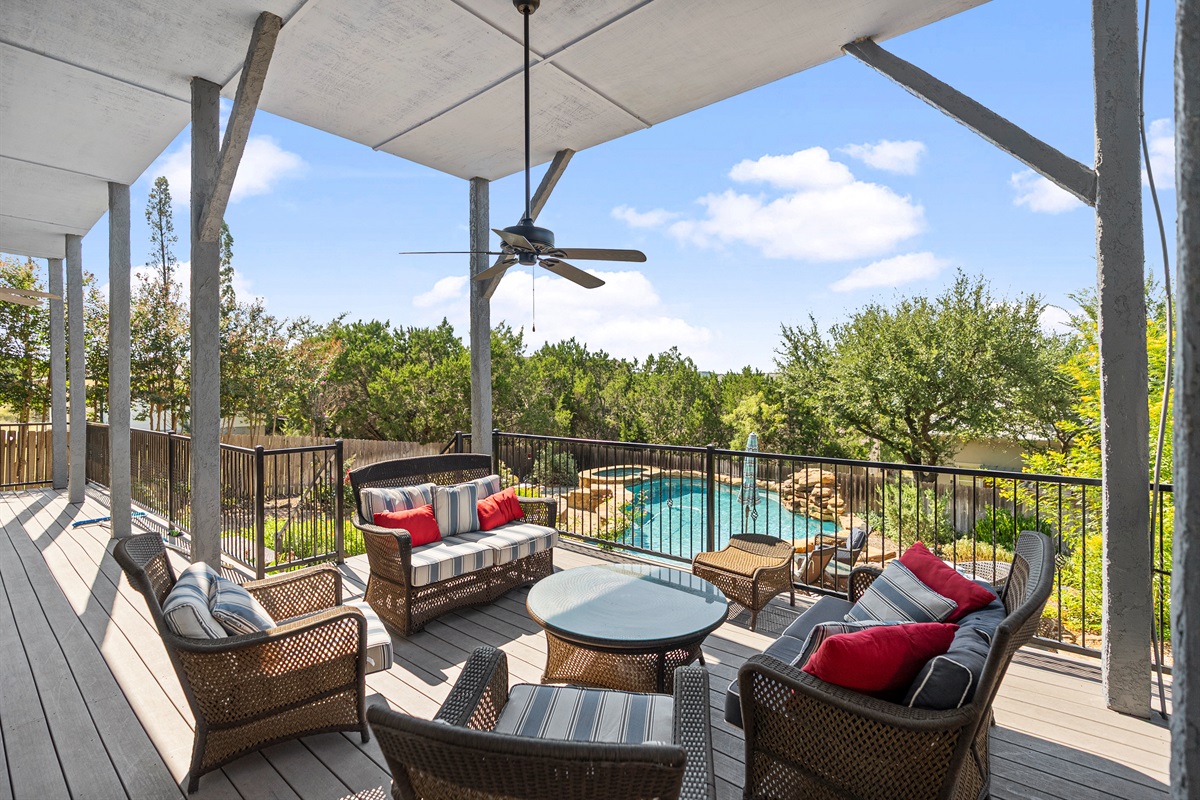 Downstairs porch overlooking the pool 