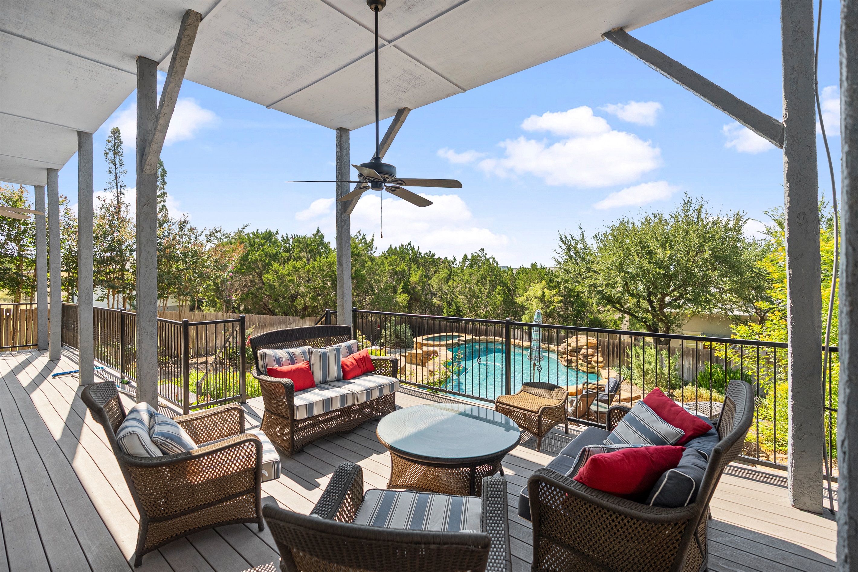 Downstairs porch overlooking the pool 