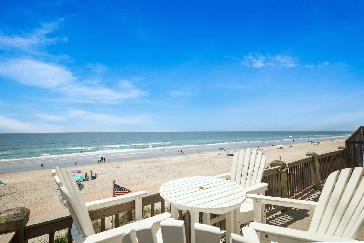 Relax with your morning coffee overlooking the ocean