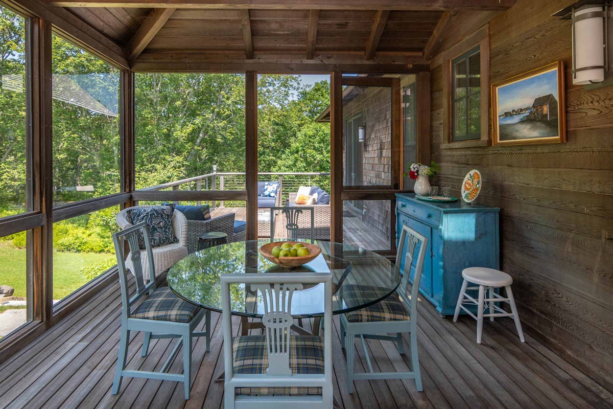 Screened porch for dining