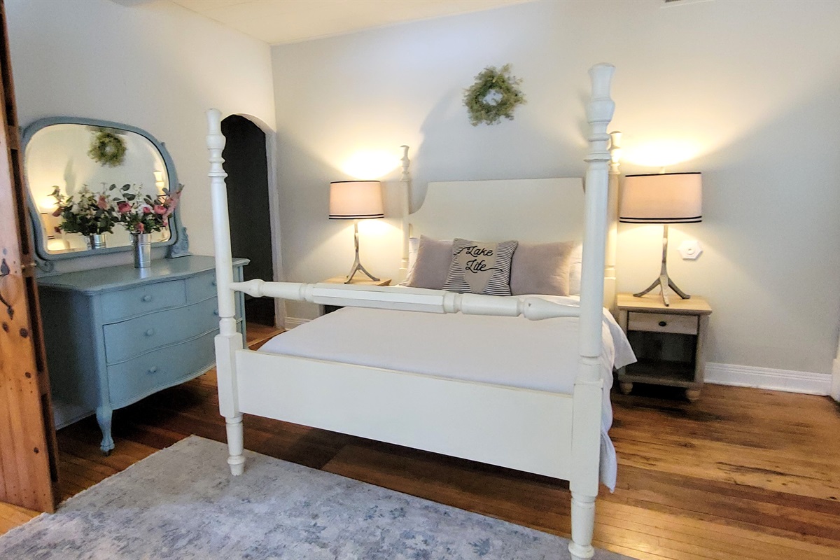 Primary Bedroom - Queen Bed, door to porch