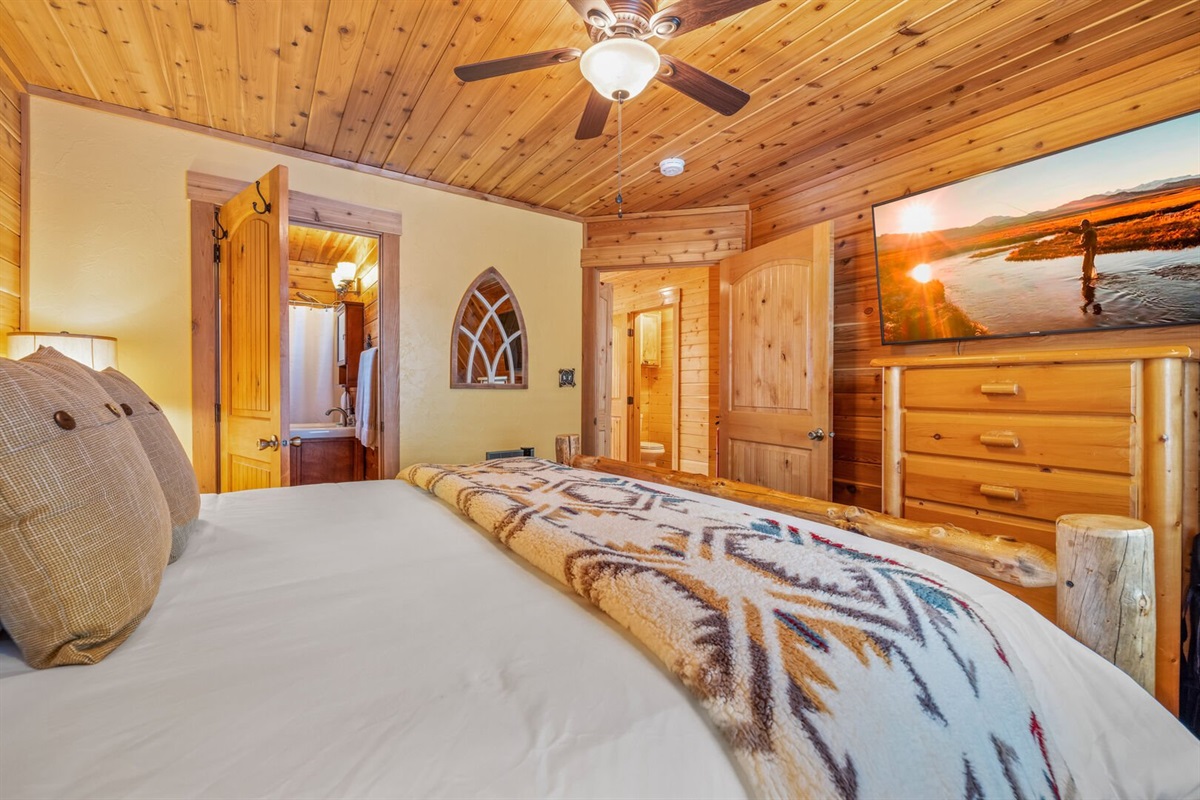 Bedroom #2 w/ king sized bed and private ensuite bathroom