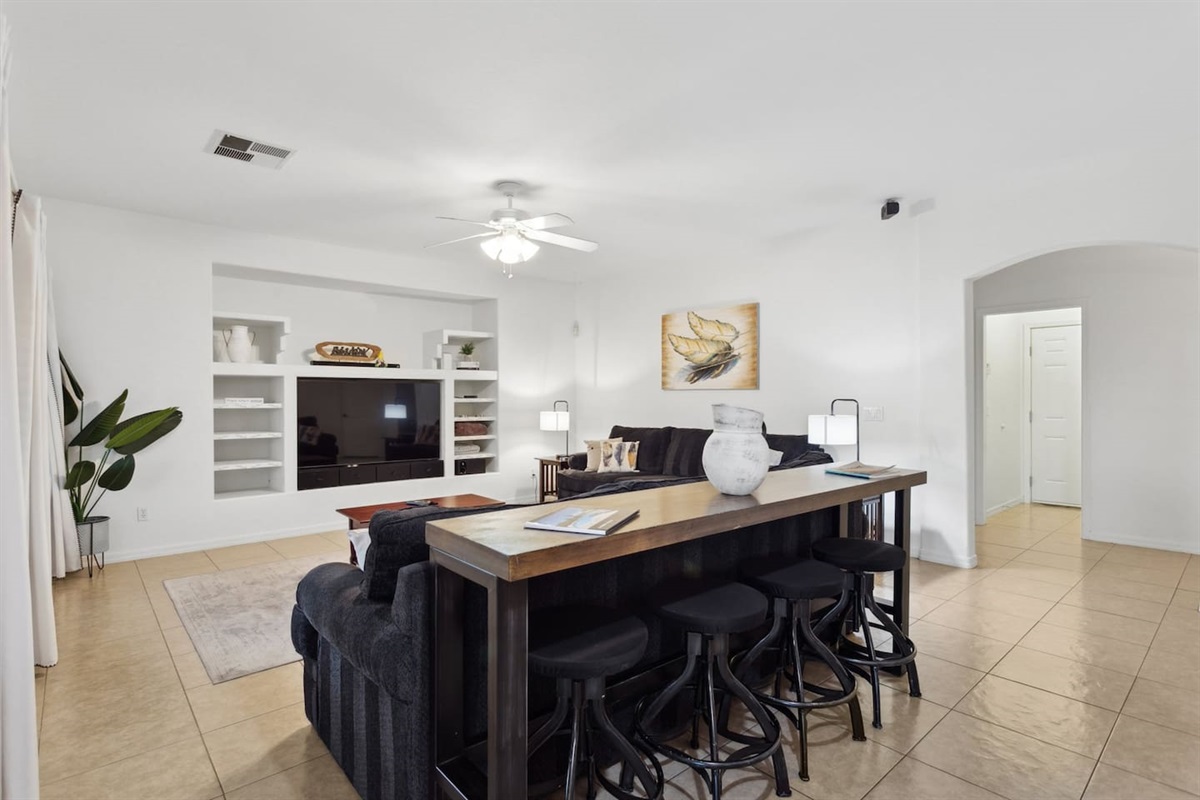 Peoria Home with Heated Pool + Hot Tub — Peoria Home with Heated Pool + Hot Tub, Peoria, Arizona — photo 5