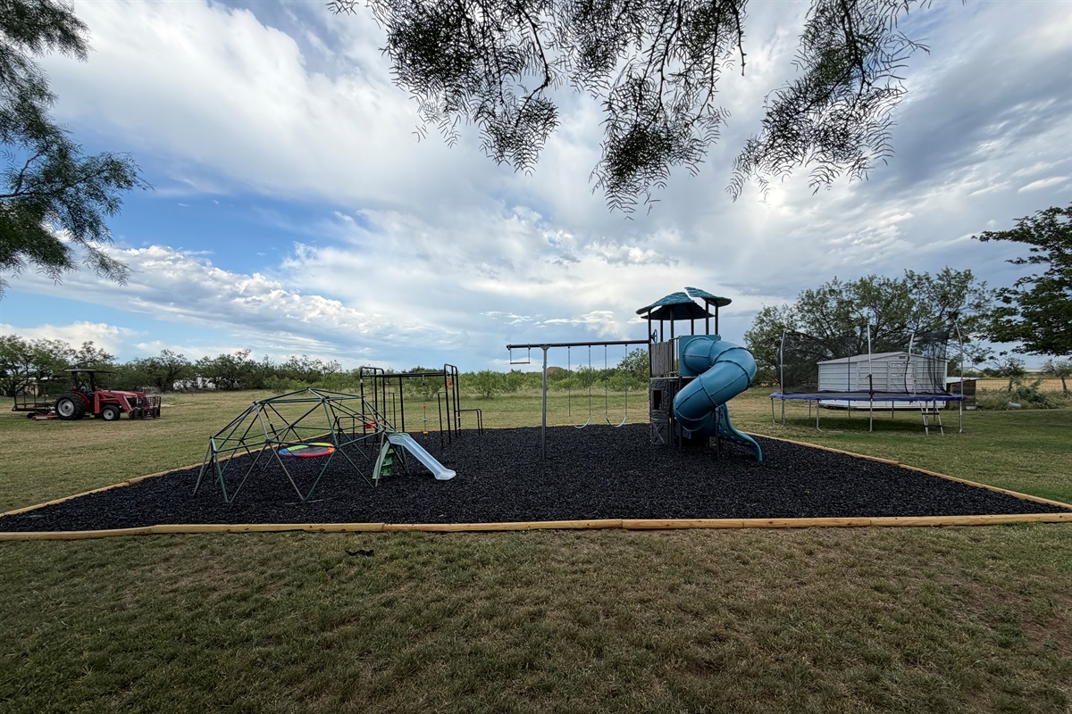 Shared outdoor space!