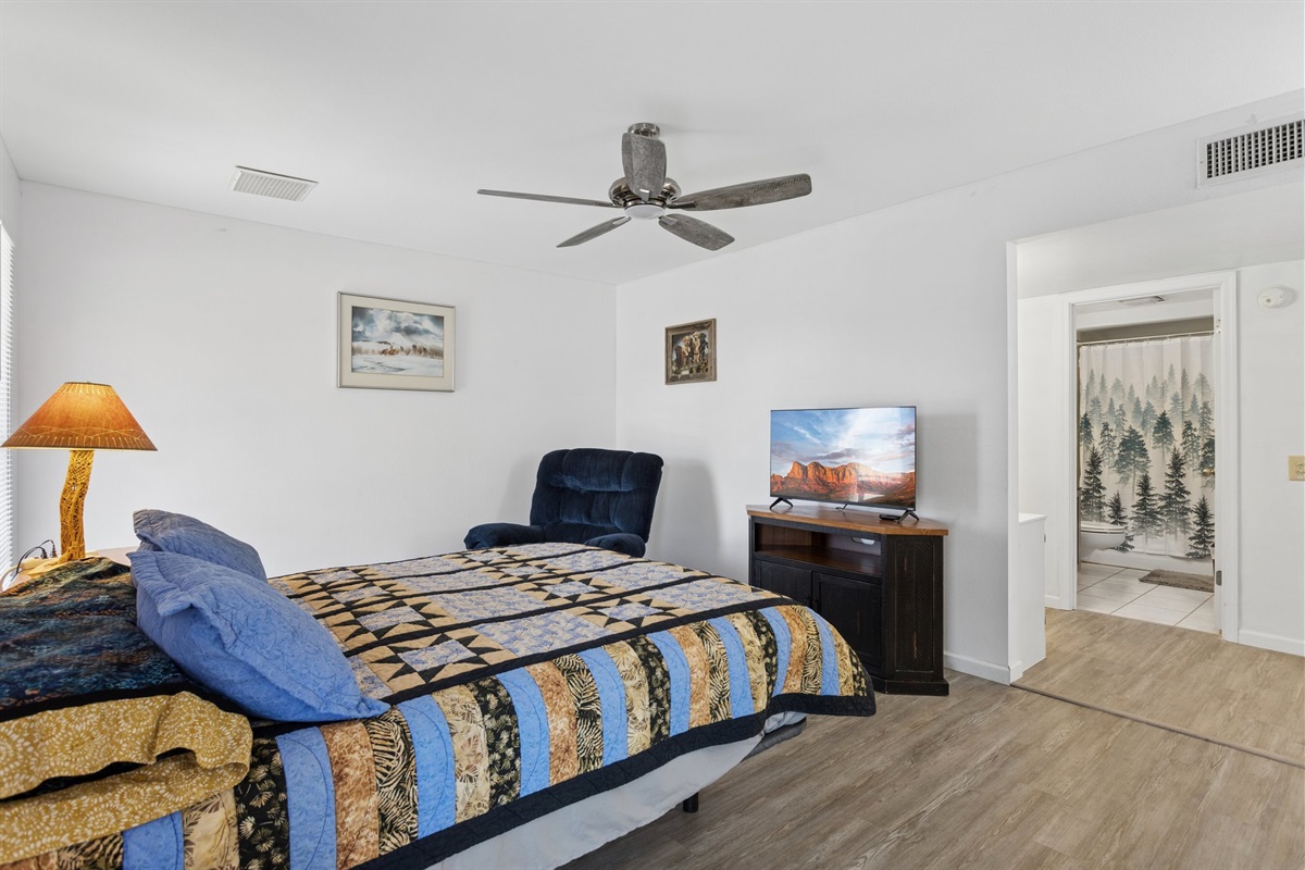 Tranquil Sun City West Stay | Bright 2BR Home — Tranquil Sun City West Stay | Bright 2BR Home w/ Communal Pool, Sun City West, Arizona — photo 21
