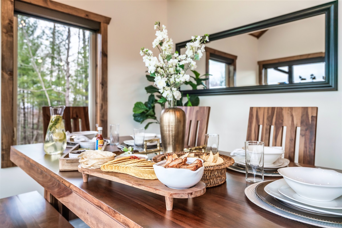 Enjoy breakfast, lunch, or dinner here.