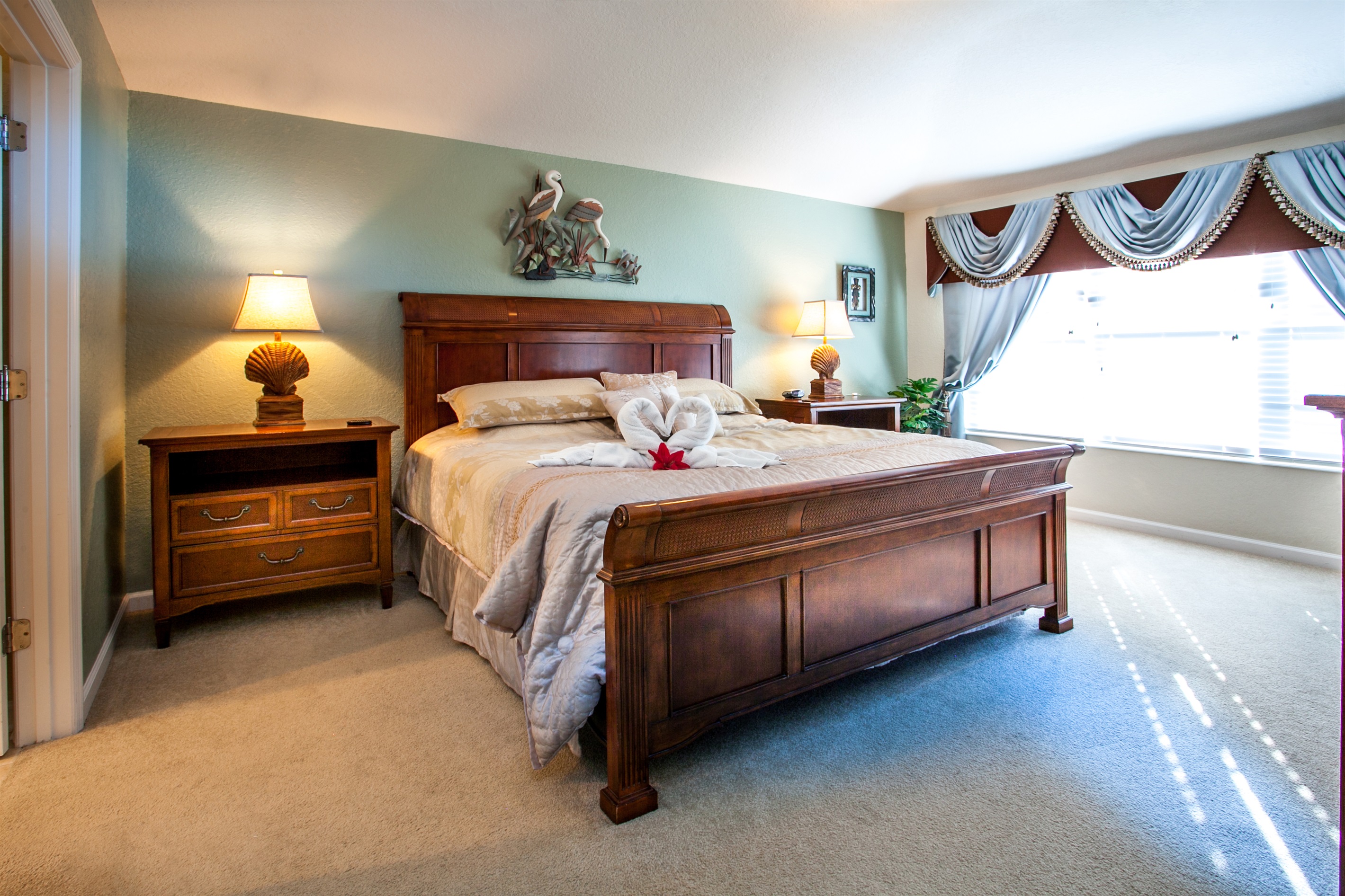 Upstairs Primary King Suite