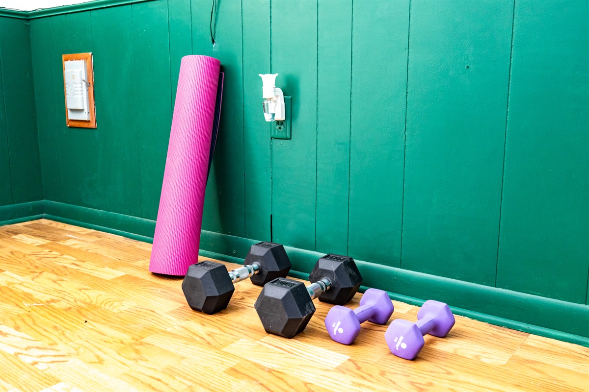 Fitness Room with TV