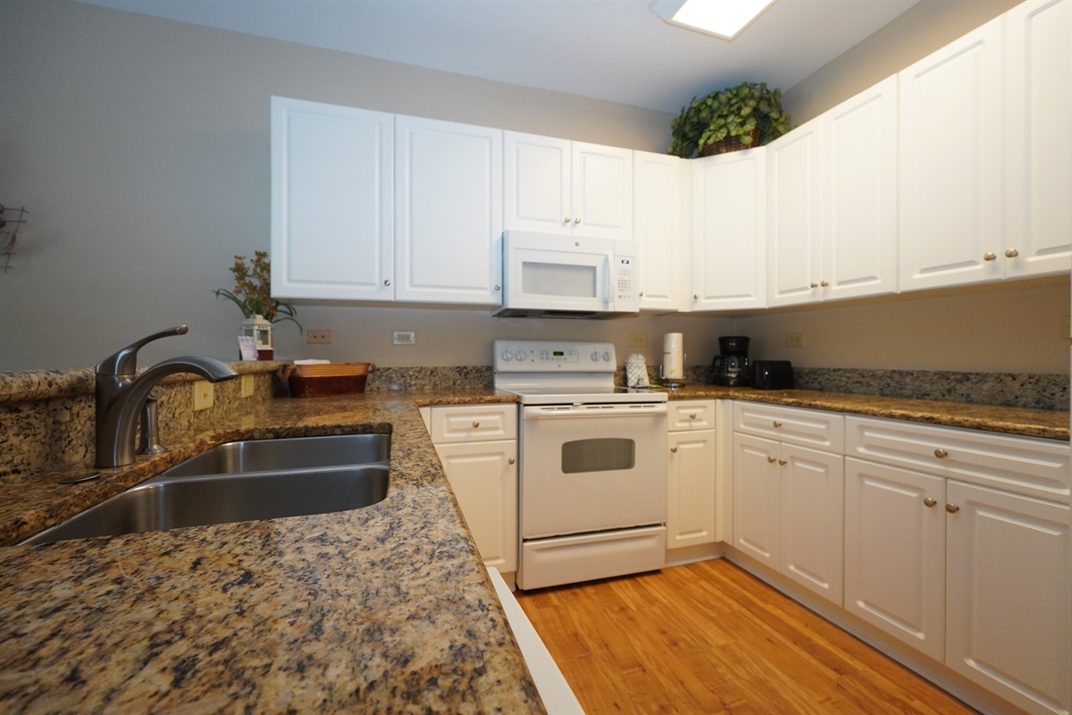 Granite Countertops and Cabinet Space