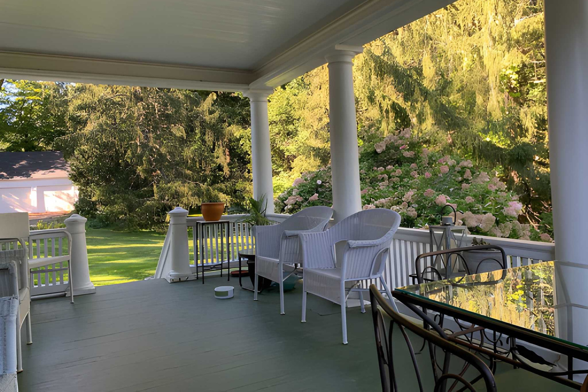 Porch in spring/summer