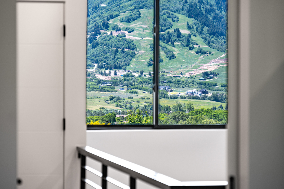 Mountian views from the upper level.