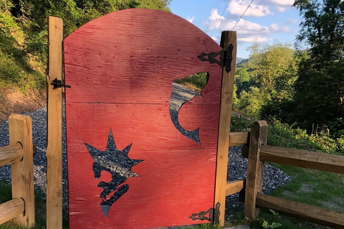 The red gate! There is a story...