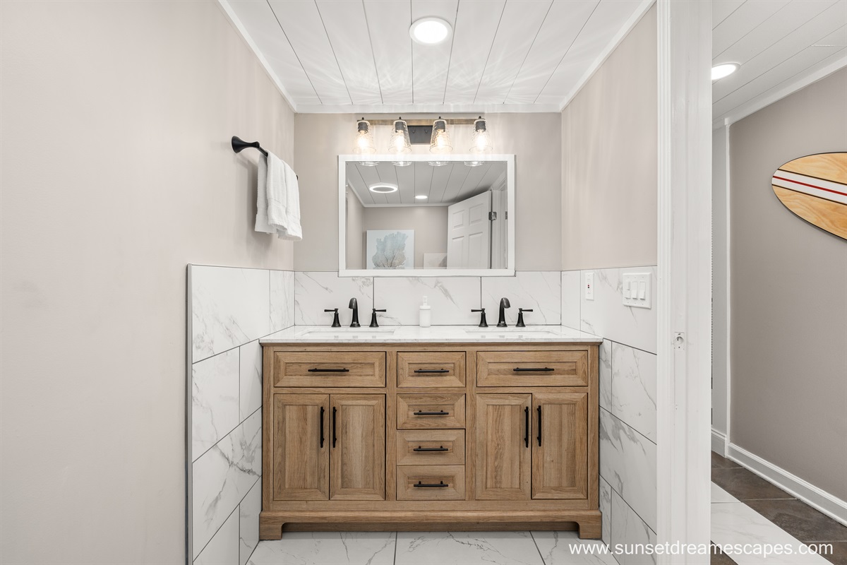 Downstairs Half Bath near the game room