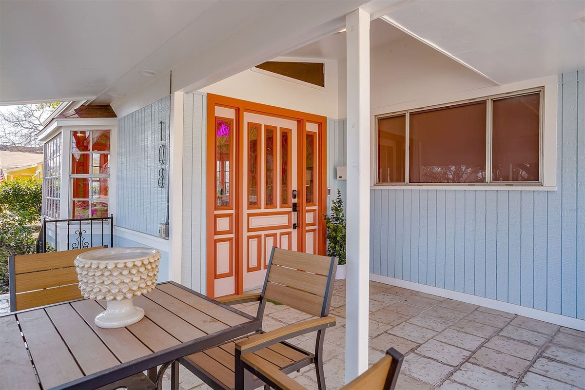 Front porch seating with signature two-tone entry