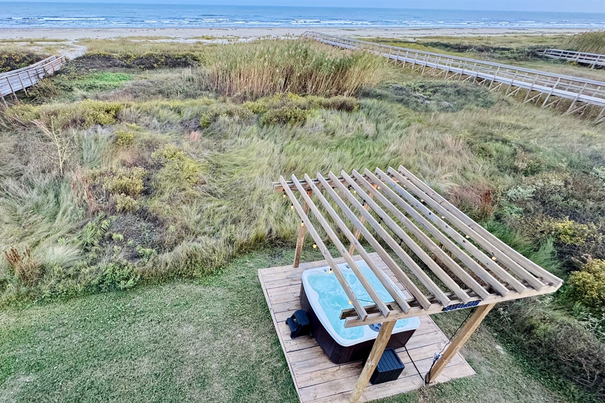 ca38fef10b9546658ed308766ff4c945 Large | Beachhouse | Texas | TX | Vacation Homes | Galveston | Crystal Beach | Kokomo | Breezy Days | Beachfront Elegance | Sunrise Serenity | Southern Sands Property Management, LLC