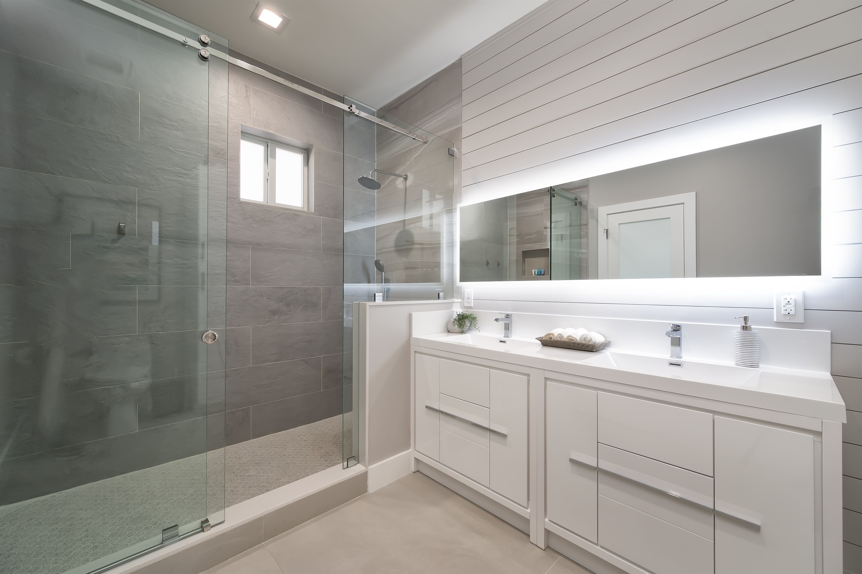 En Suite bathroom