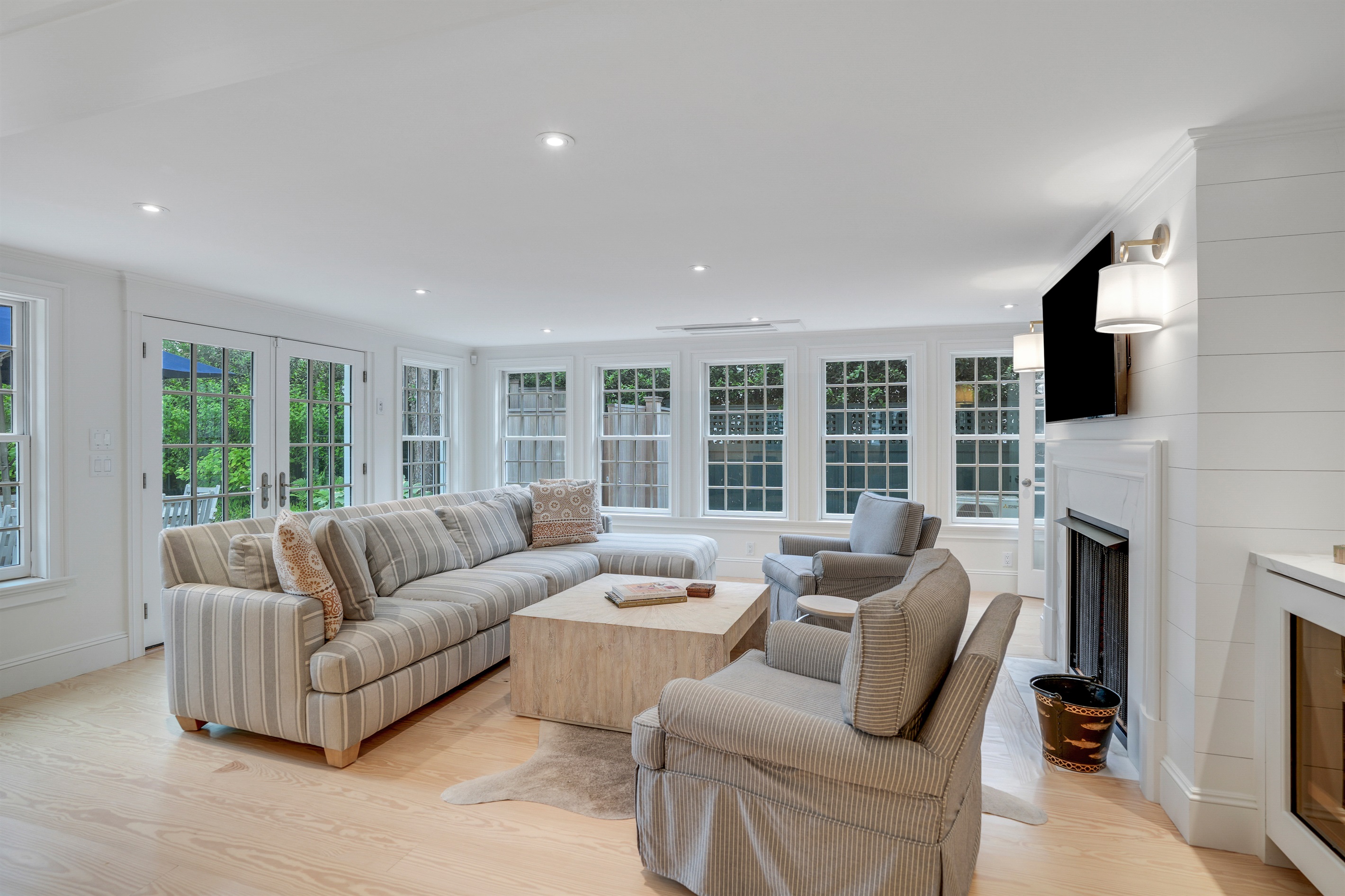 West Living Area