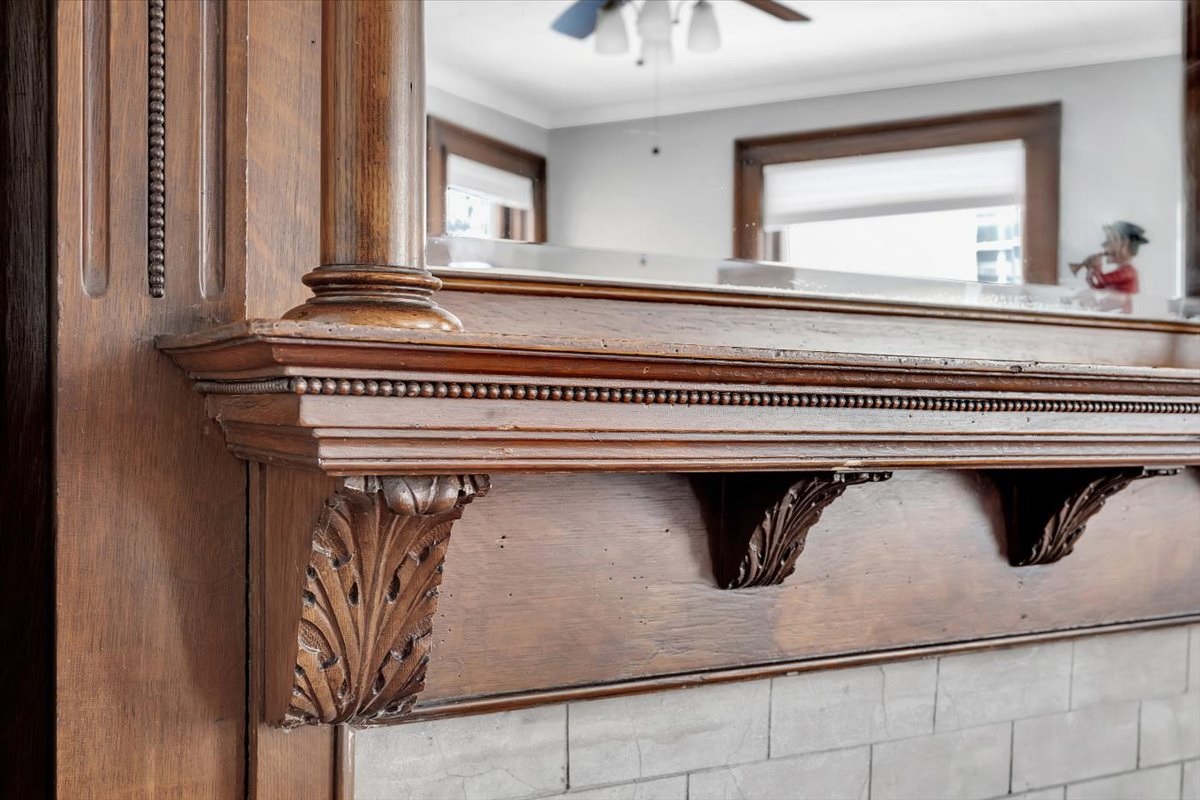 Unit 1 Decorative Fire Place