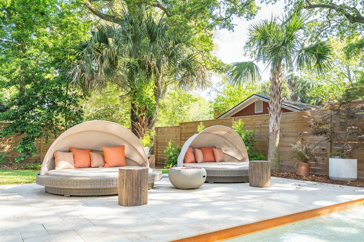 Pool area seating
