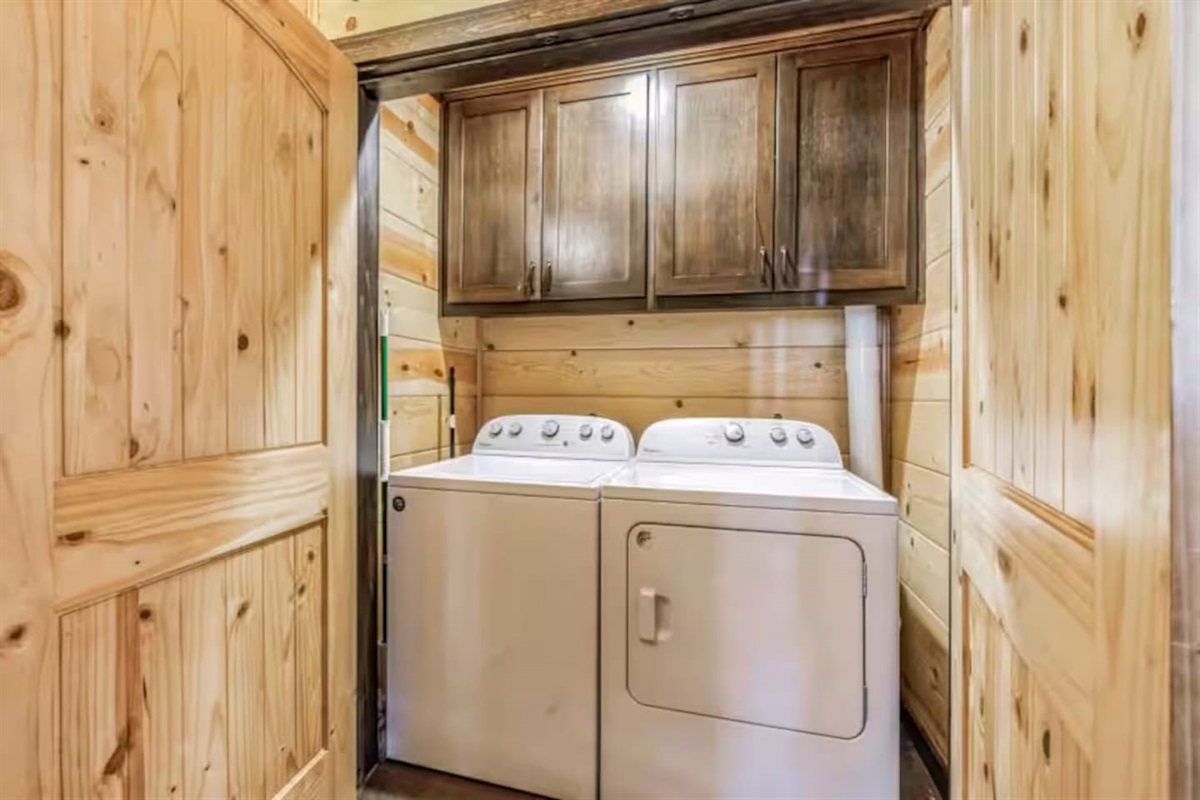 Pack light, wash easy—laundry made simple at Sweet Serenity.