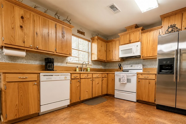 There are not many restaurants nearby (but the ones that are nearby are GOOD!) but with a full size kitchen…load up on your groceries at the local town grocery store and go back in time… to the days when we ate at home.