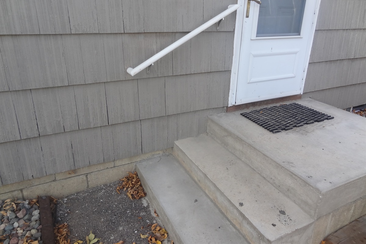 A couple steps to get into the side door