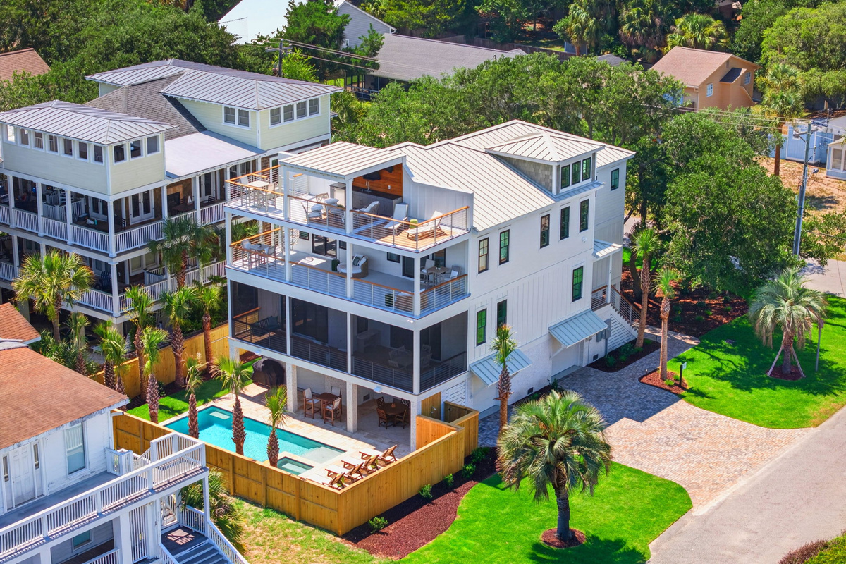 Aerial of home | Tahanan Palms | 3 38th Ave | IOP Escapes