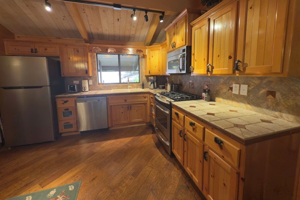 Spacious open space kitchen, great for cooking and hanging out together