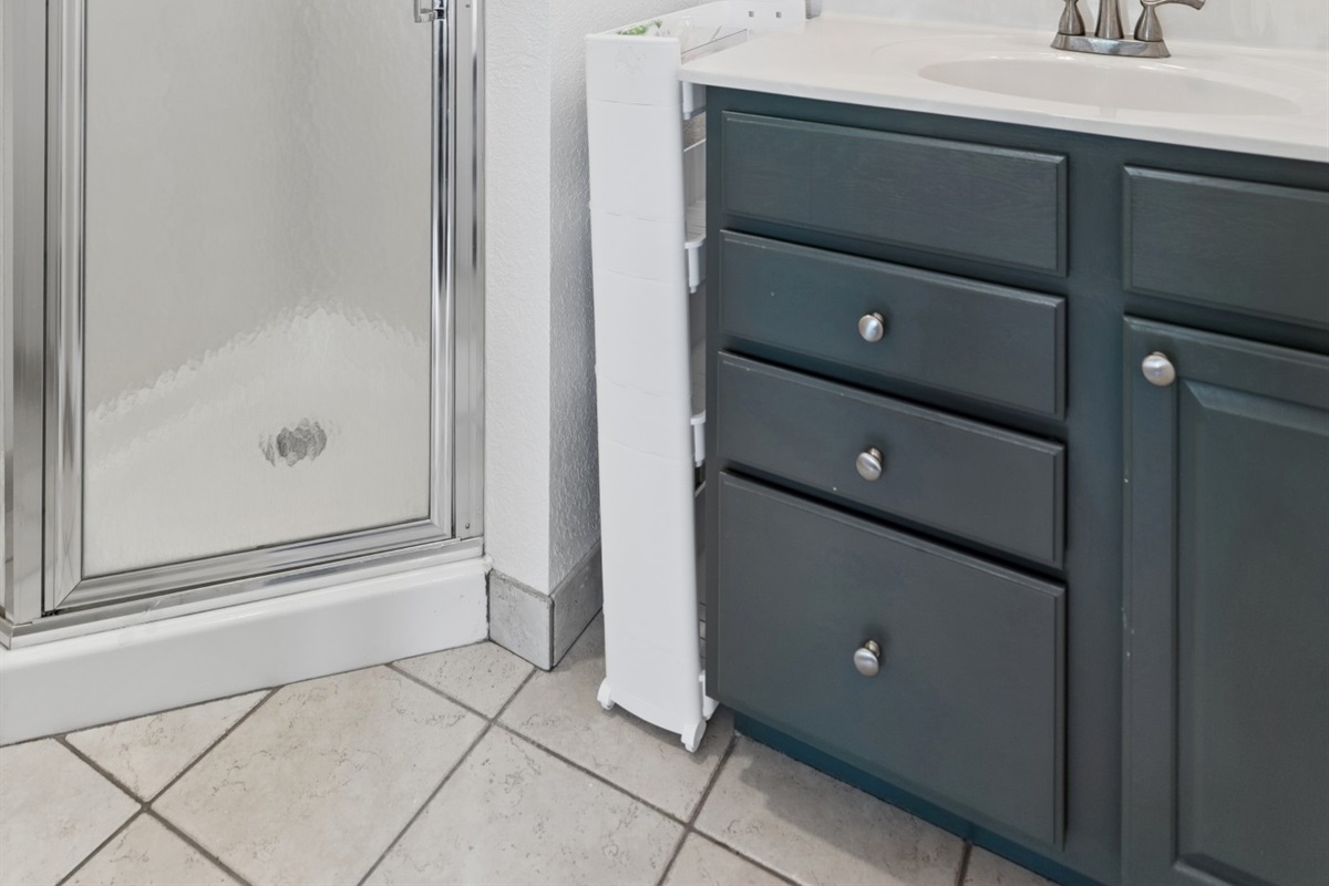 Modern, clean bathroom with everything you need to refresh.