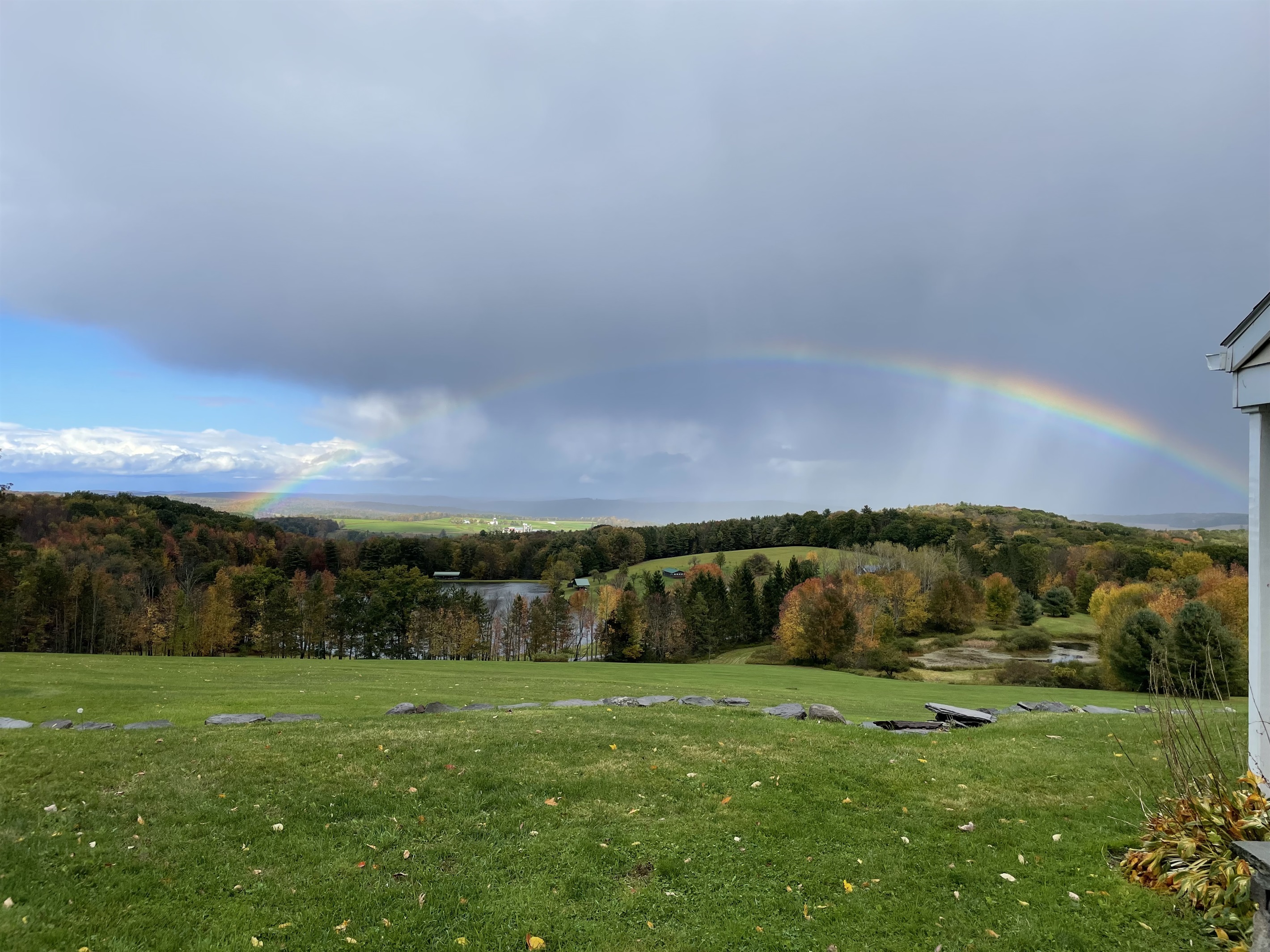 Hilltop Hideaway rainbow blessing this beautiful property.
