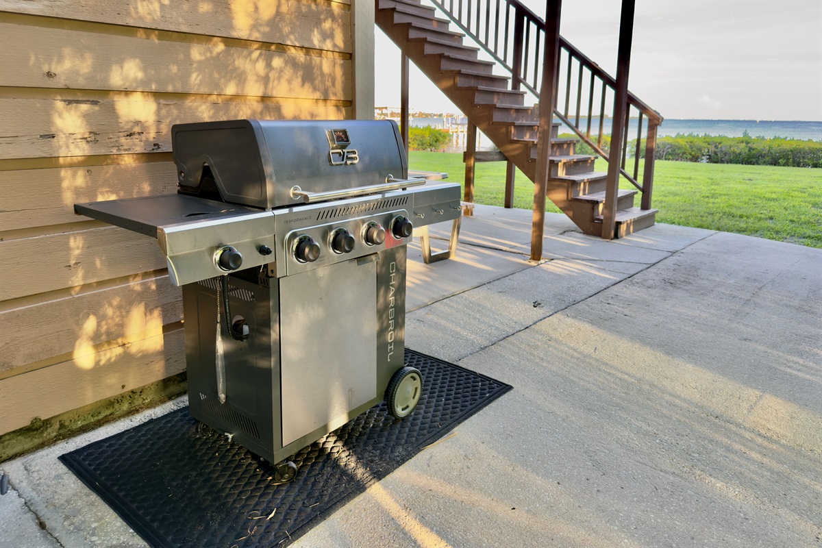 Outdoor grilling area with a perfect view of the bay.