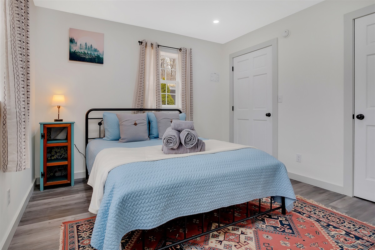 2 queen beds
