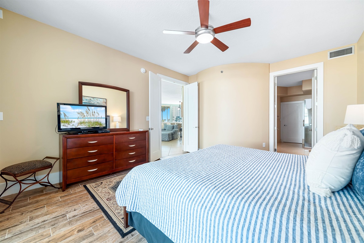 A welcoming and stylish bedroom designed for restful nights. The comfortable bedding and thoughtful decor create a serene retreat.