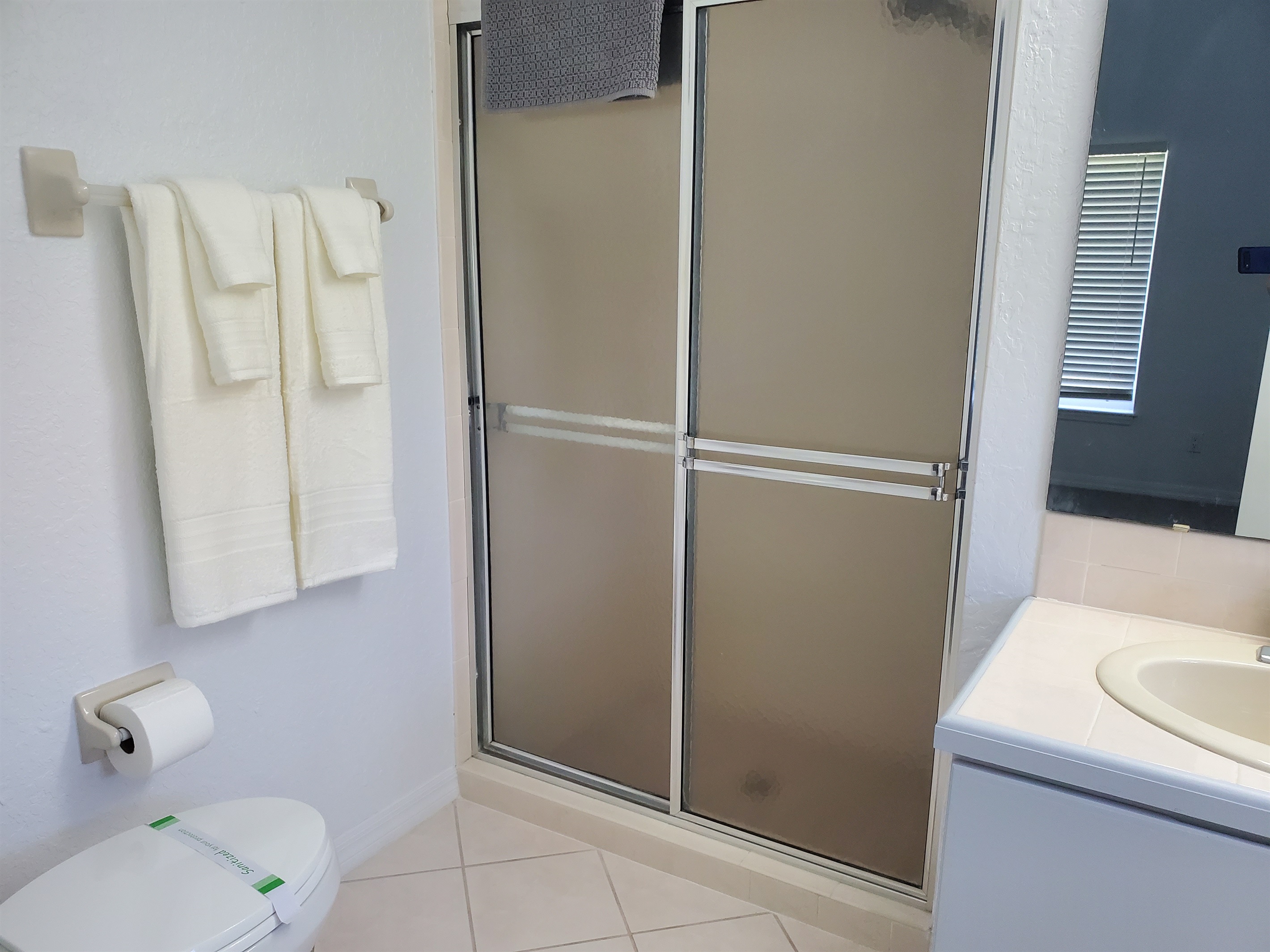 Queen private bathroom with walk in shower