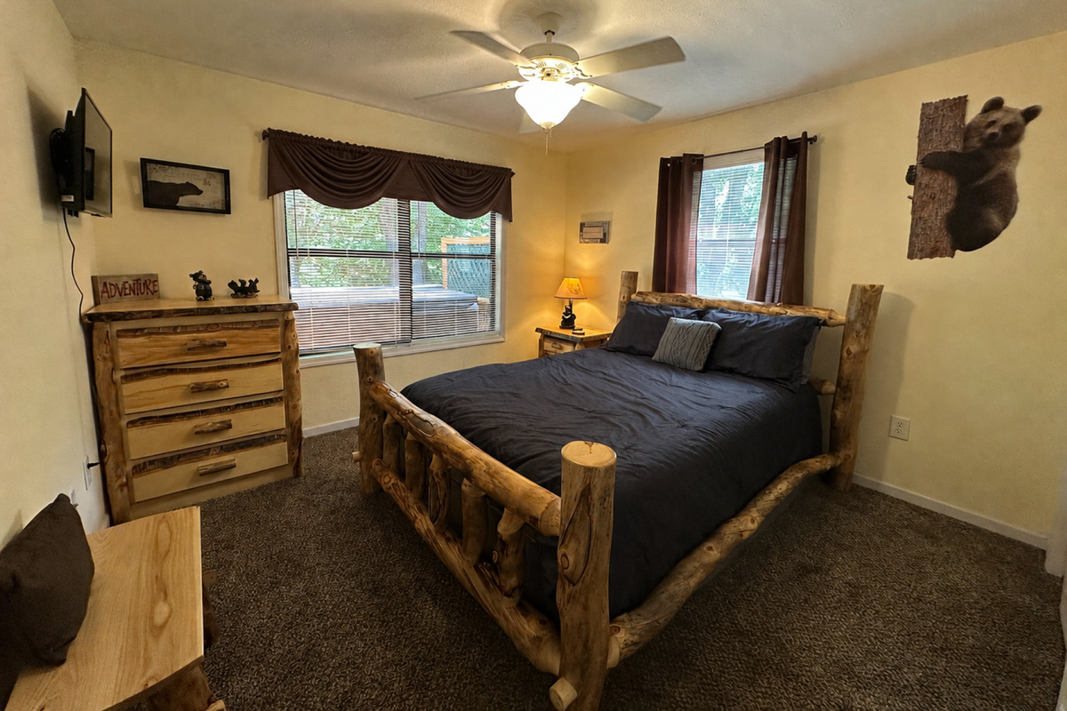 Beautiful Queen Log Bed-Smart TV