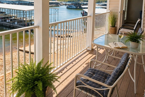The Calm Retreat: Porch