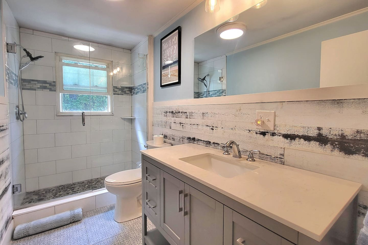 Second Full bathroom with stand up shower