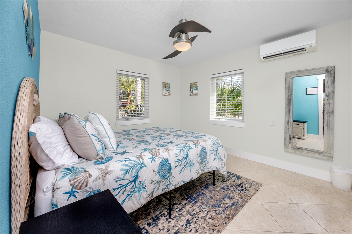 Main Bedroom Sleeps 2