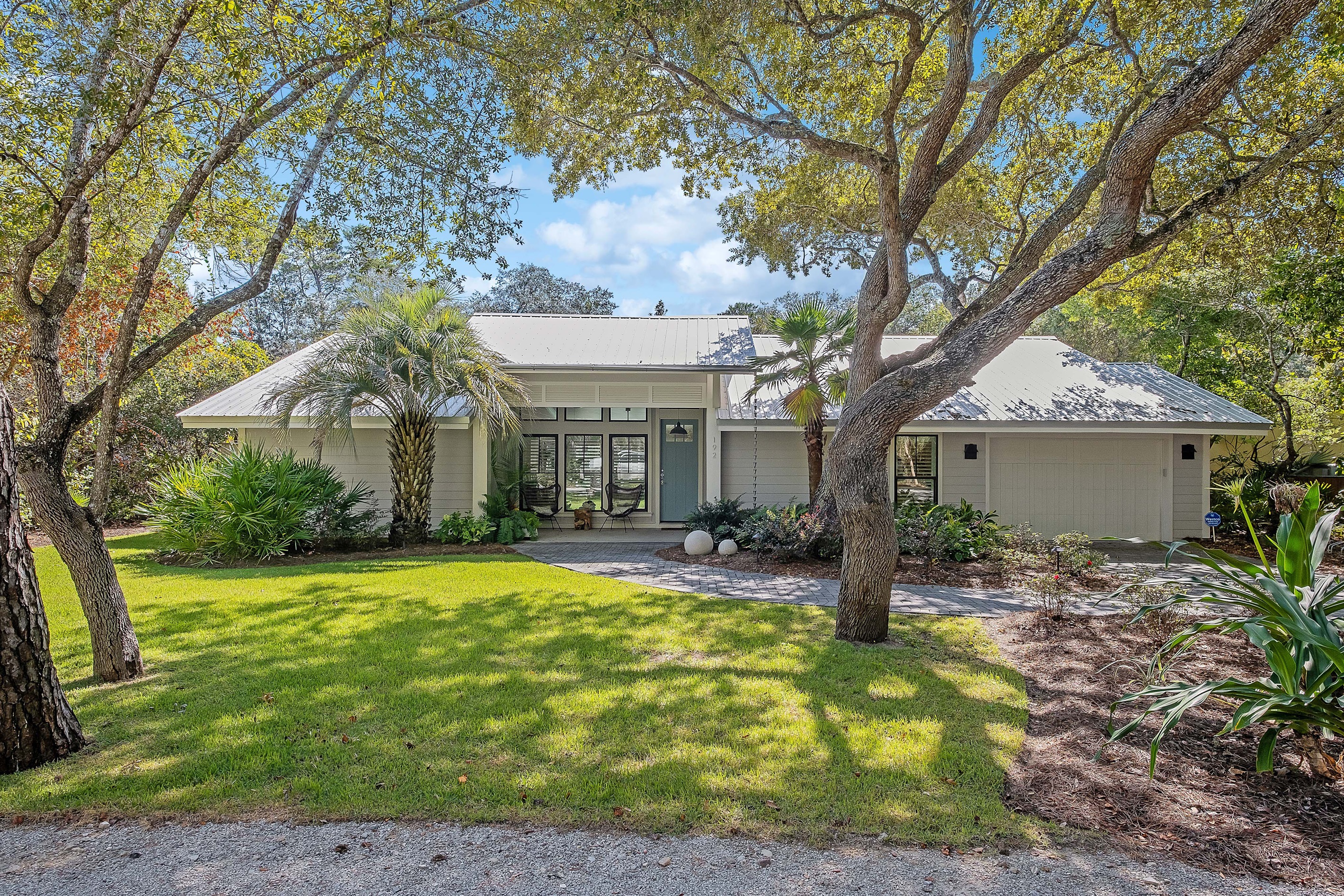 Hello Florida Cottage!