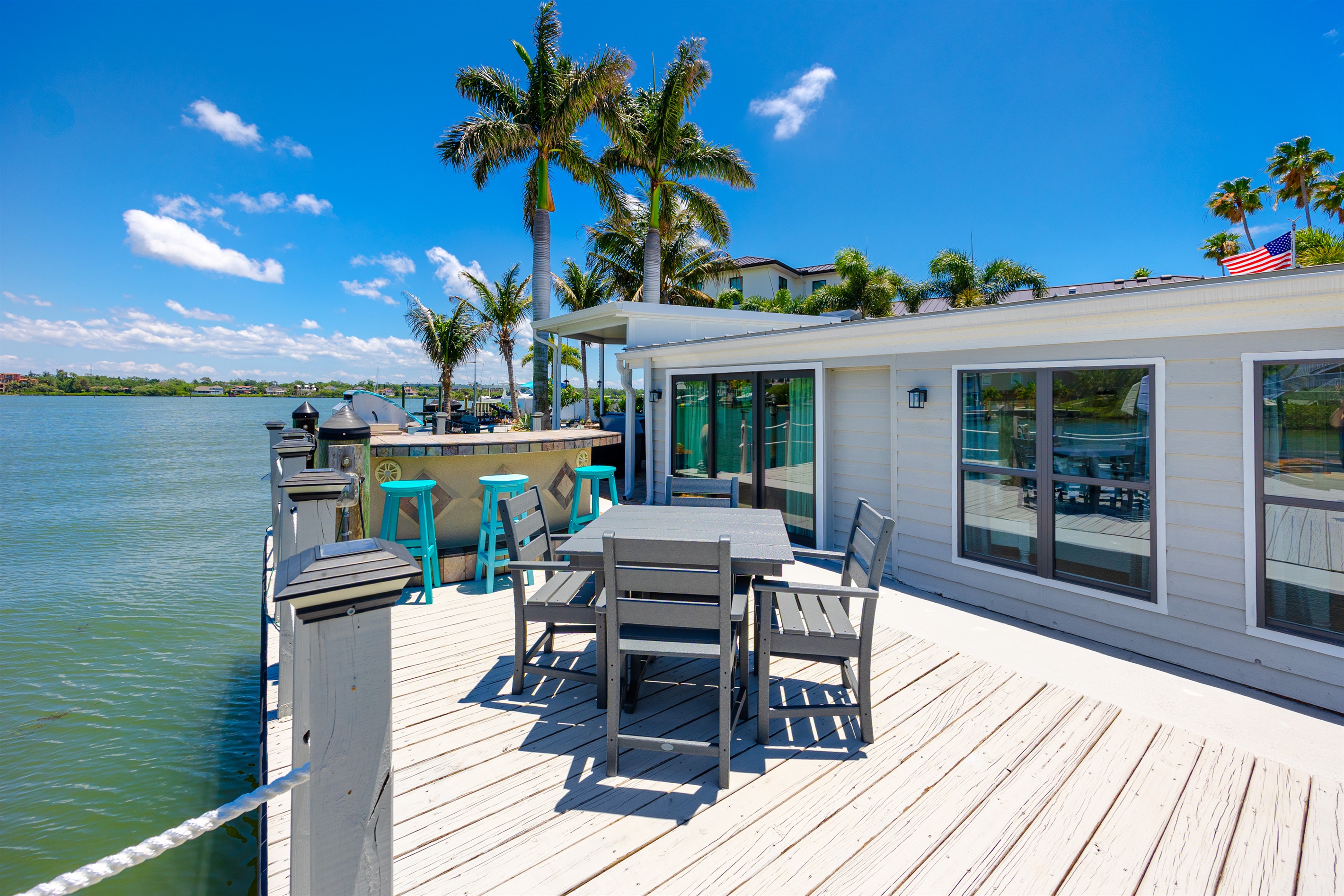 Outdoor dining area right on the water!